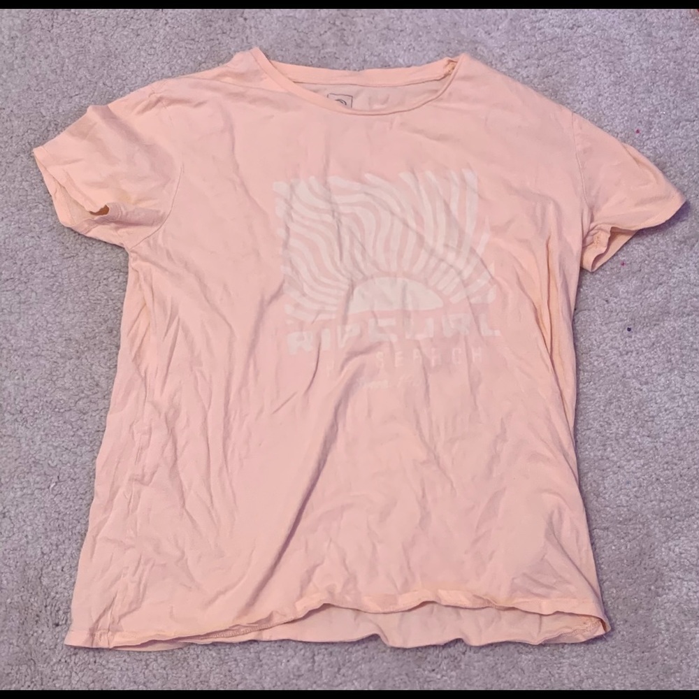 Large pink ripcurl shirt